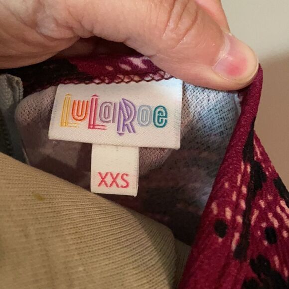 ✨LuLaRoe Geometric Print Amelia Dress - Picture 4 of 7